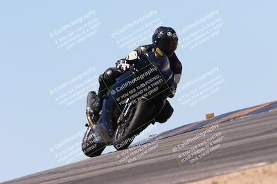 media/Apr-14-2024-SoCal Trackdays (Sun) [[70f97d3d4f]]/12-Turn 9 (150pm)/